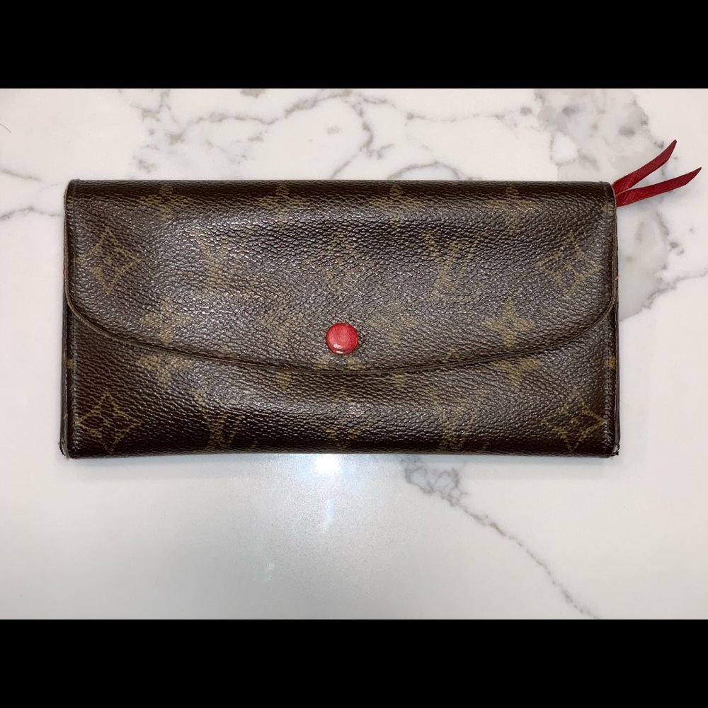 ‼️SOLD‼️Louis Vuitton Emilie wallet